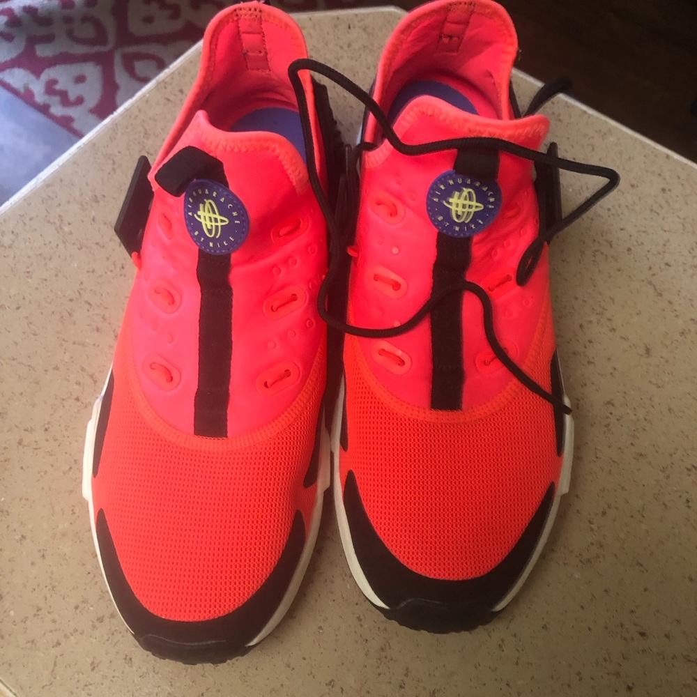 Men’s size 10 Nike used great condition